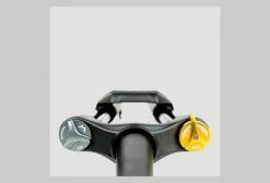 Horquilla Marzocchi Bomber Z1 Grip 29 '' | Boost 15x110mm | Puerto D 44mm | Negro 2021 -Cuadros Tienda de ventas 15091355e7388dfda4812.68395608