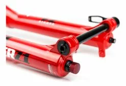 Horquilla Marzocchi Bomber Z1 Grip 3 Pos 29 '' | Boost 15x110mm | Puerto D 44mm | Rojo 2021 -Cuadros Tienda de ventas 15451435e96a6fbbf1333.06694861