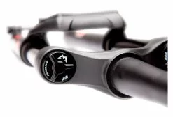 Horquilla Marzocchi Bomber Z2 E-Bike Rail 27 5 '' | Impulso 15x110mm | Desplazamiento De 44 Mm | Negro 2021 -Cuadros Tienda de ventas 18578465fca56e18d0c42.18765234